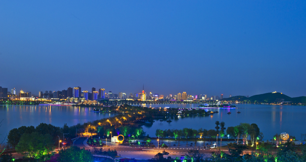 云龙湖夜游线路